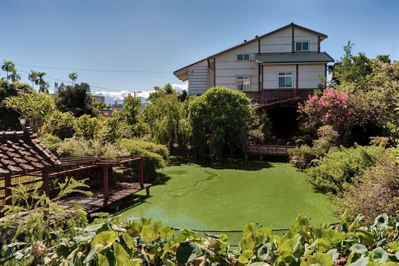Chinese Garden Houses Apartment Pingtung Bagian luar foto